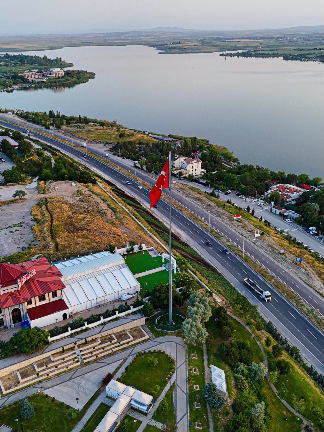 Gölbaşı Gölü